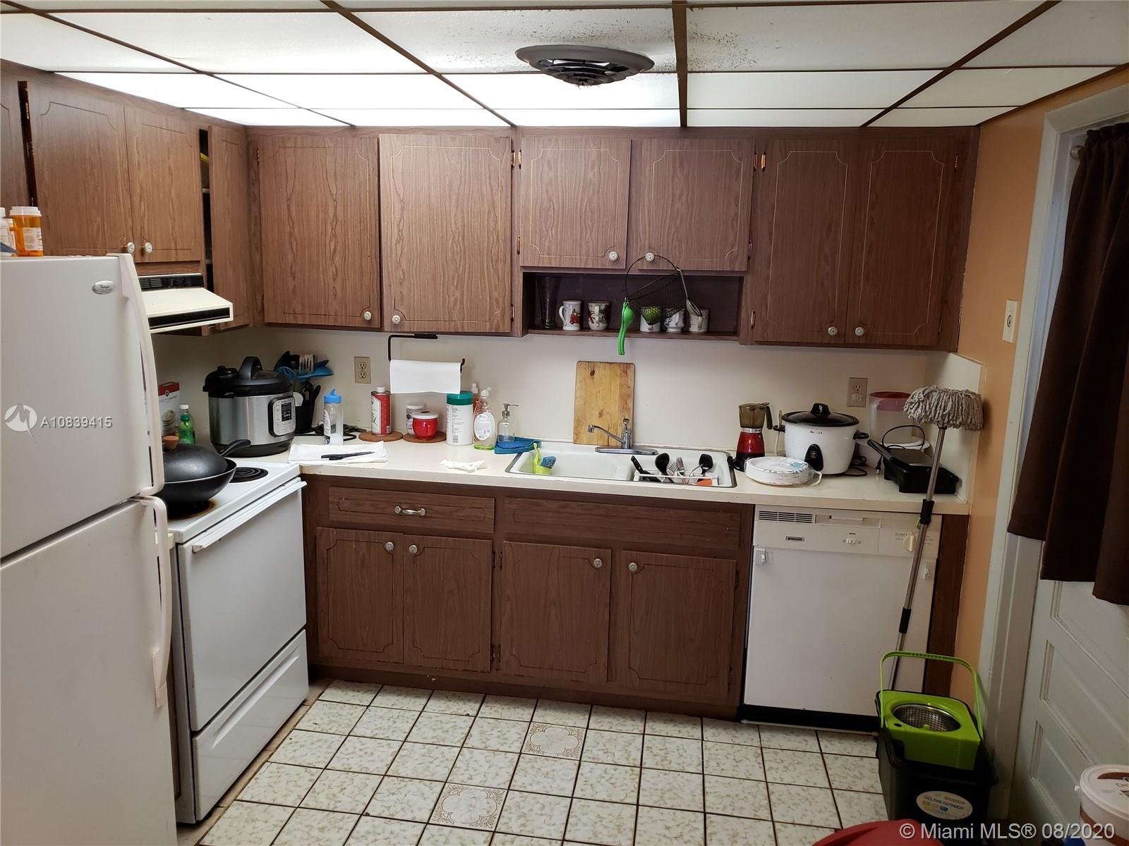 See details / sq. ft. $ 2020-08-17 0 Photo