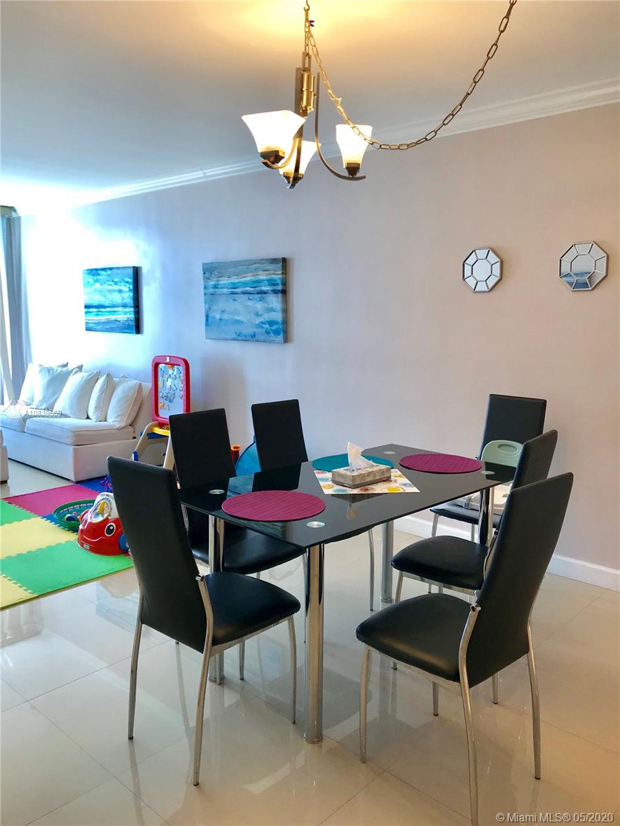 Photo of 19370 Collins Ave #1511, Sunny Isles Beach, Florida, 33160 - Modern Kitchen, Granite Tops & SS Appliances