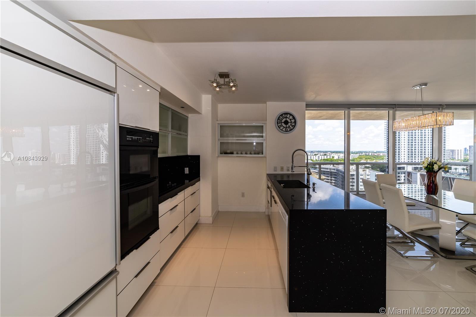 See details 1808 2 / 2 1458 sq. ft. $ 2020-04-08 0 Photo