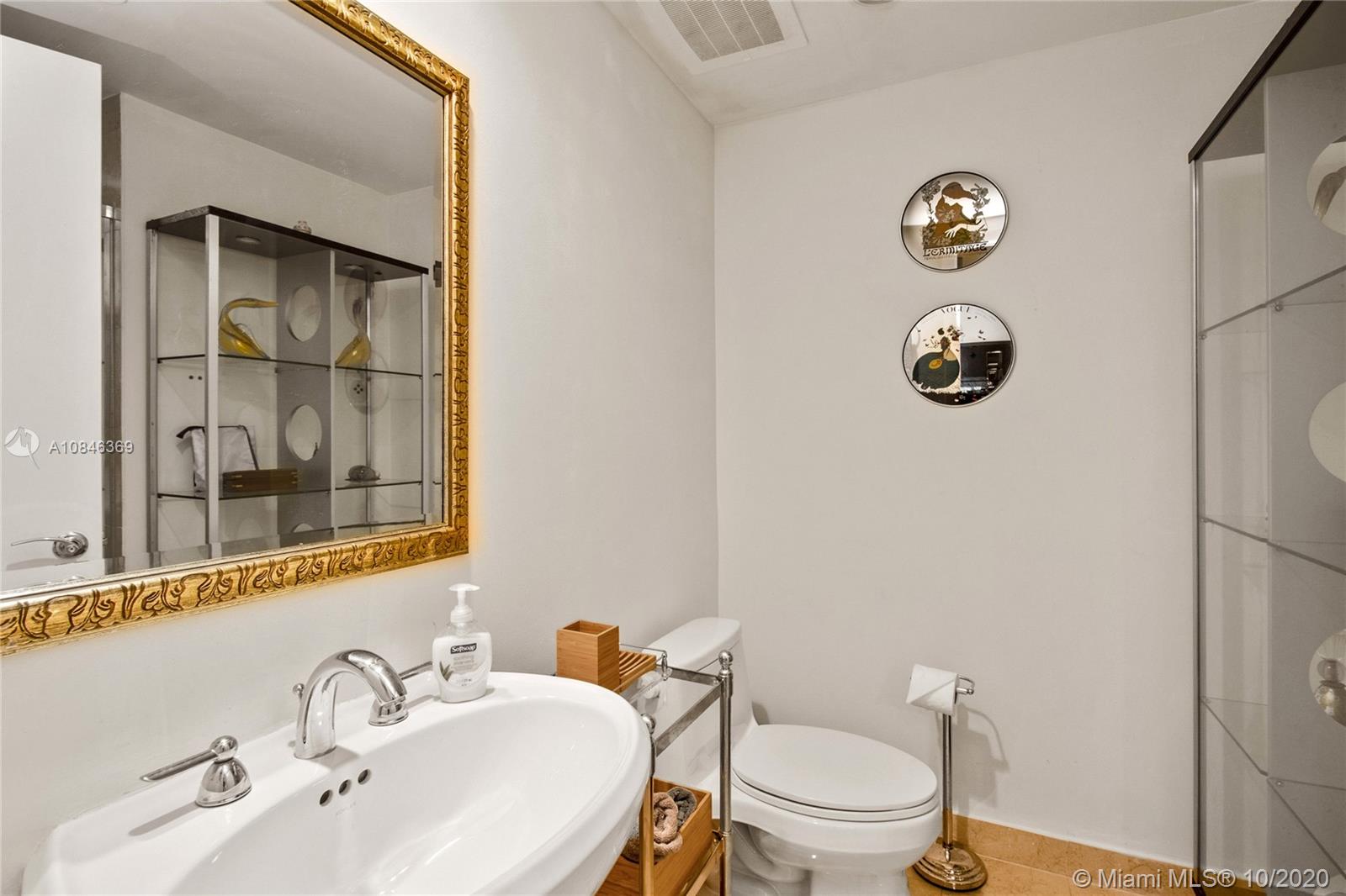 Ver detalles 3504 2 / 3 1675 sq. ft. $ 2020-04-16 0 foto