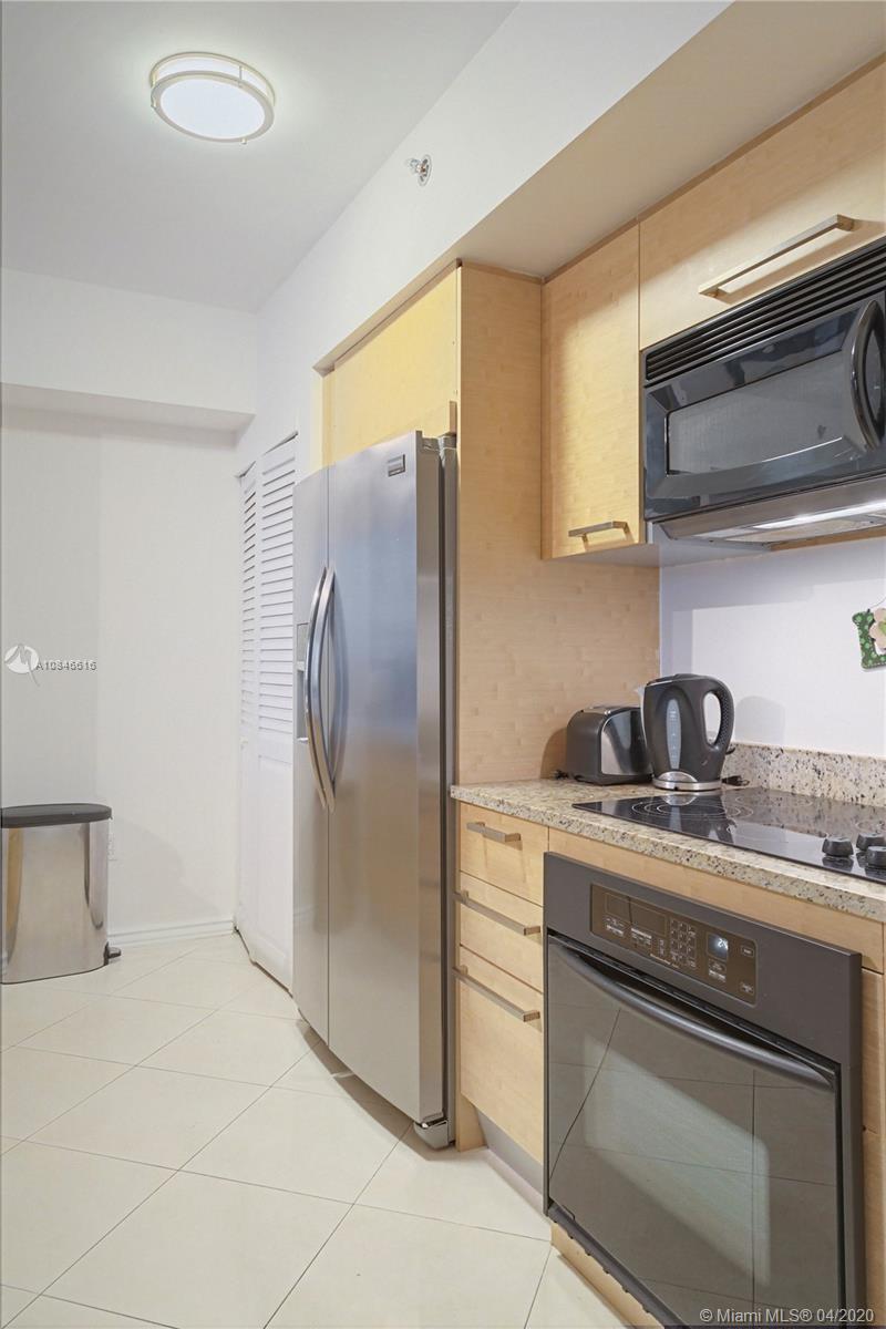 Ver detalles 2505 1 / 1 811 sq. ft. $ 2021-02-13 0 foto