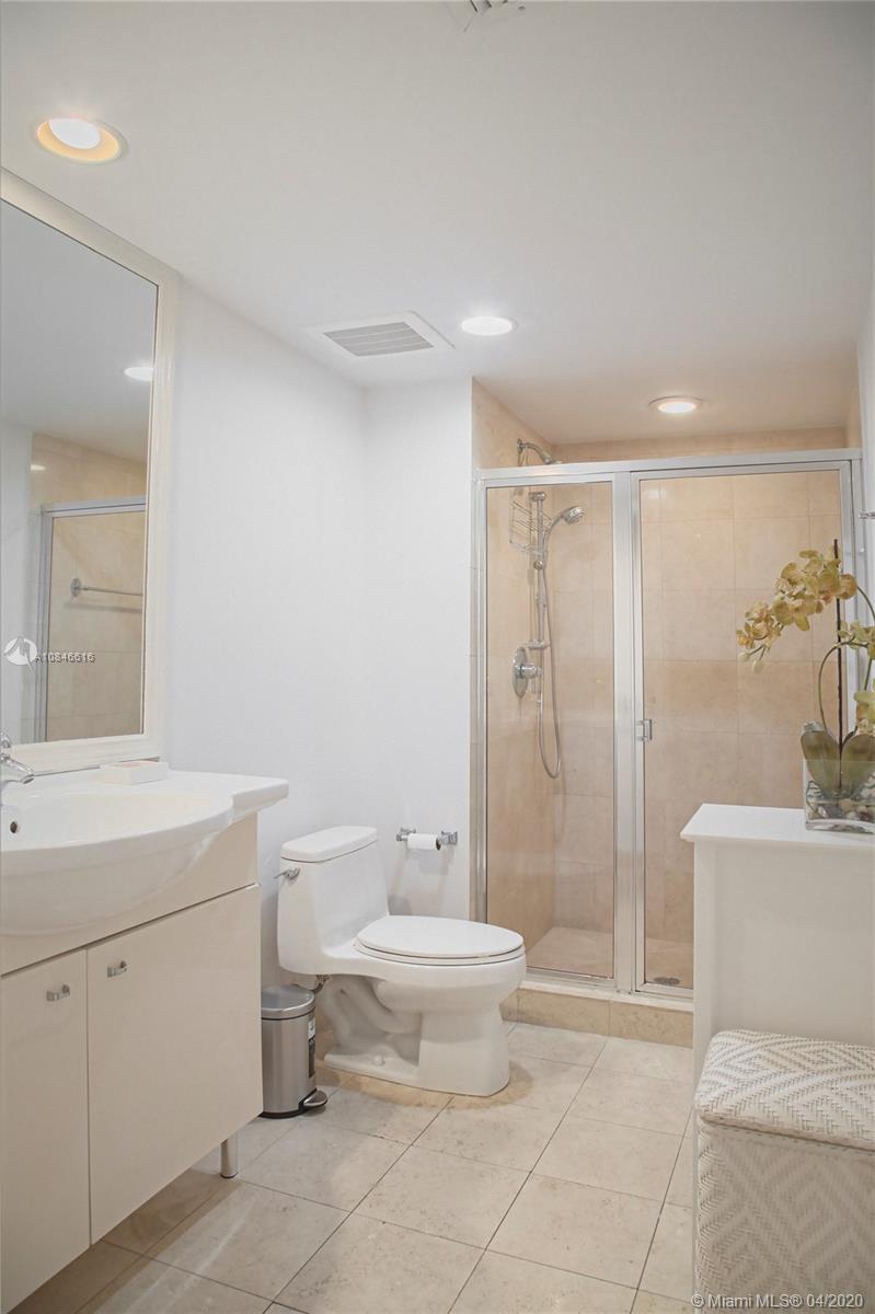 Ver detalles 2505 1 / 1 811 sq. ft. $ 2021-02-13 0 foto