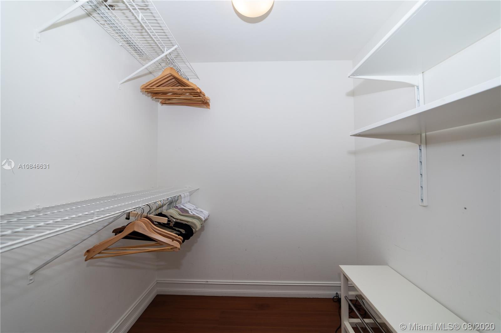 See details 1506 2 / 2 1458 sq. ft. $ 2020-08-13 0 Photo