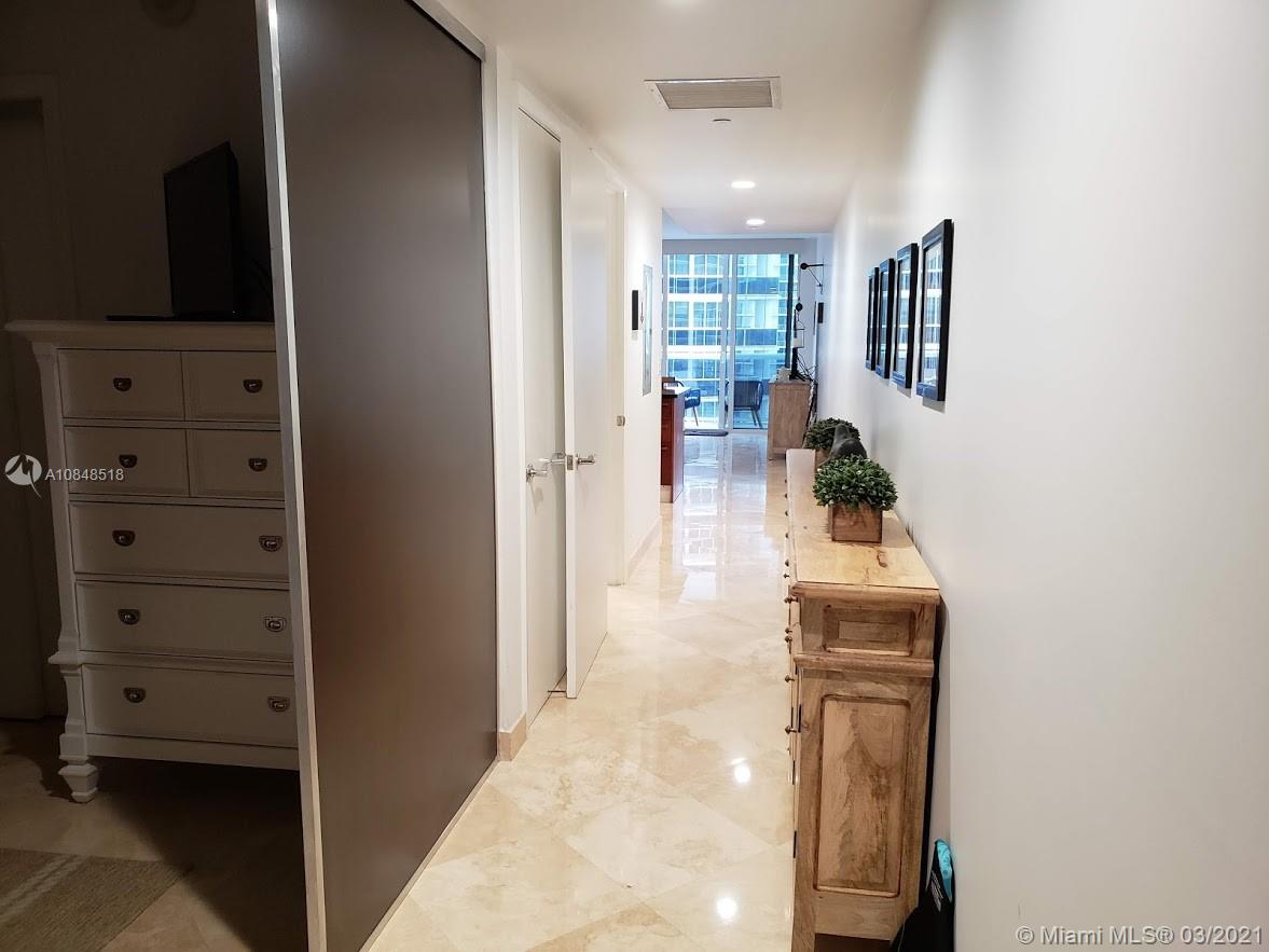 See details 3109 1 / 1 844 sq. ft. $ 2020-04-21 0 Photo