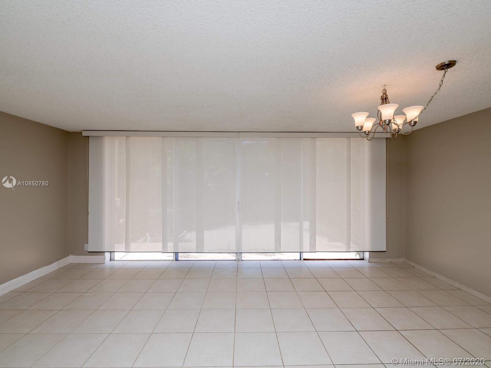 Photo of 2304 7th St #27, Hallandale Beach, Florida, 33009 -