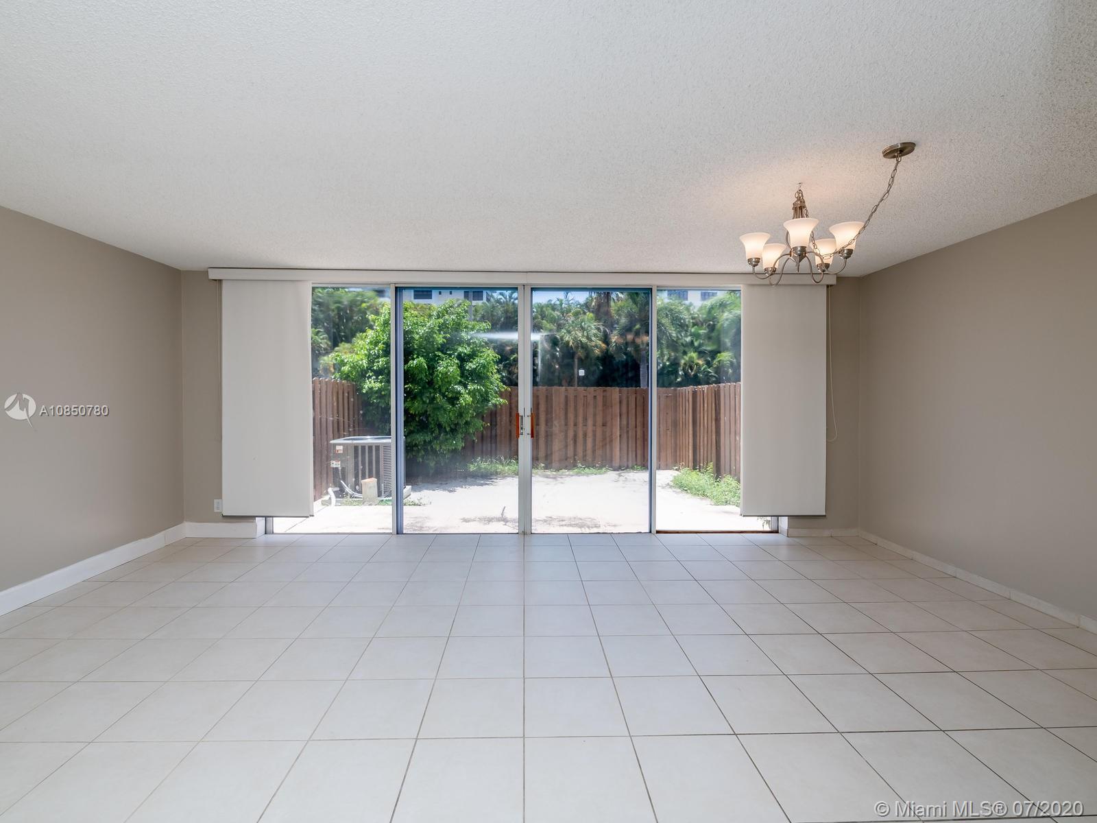 Photo of 2304 7th St #27, Hallandale Beach, Florida, 33009 -