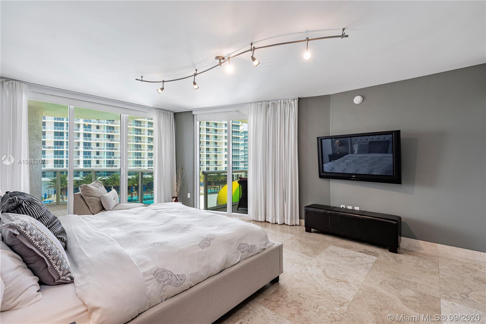 See details 1710(beautiful apartment) 2 / 2 1782 sq. ft. $ 2020-05-02 0 Photo