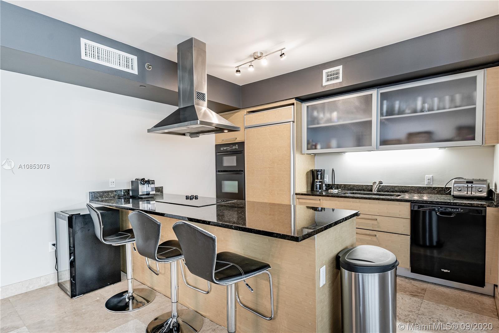 See details 1710(beautiful apartment) 2 / 2 1782 sq. ft. $ 2020-05-02 0 Photo