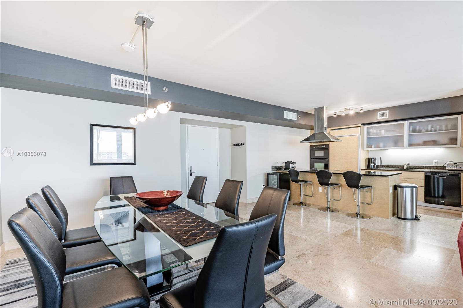 See details 1710(beautiful apartment) 2 / 2 1782 sq. ft. $ 2020-05-02 0 Photo