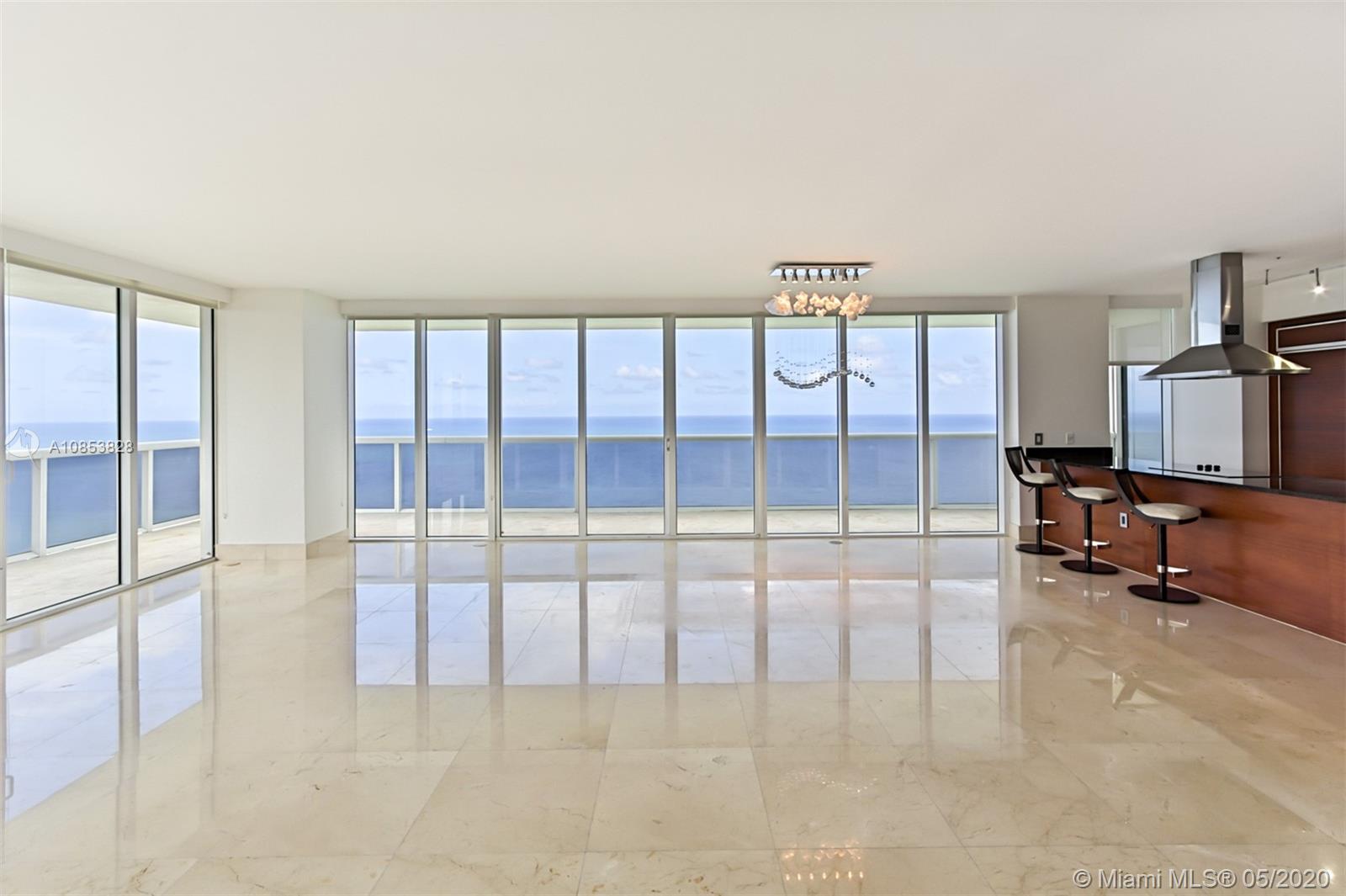 See details 4601 3 / 3 2065 sq. ft. $ 2020-05-04 0 Photo