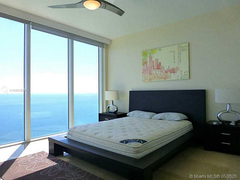See details 4601 3 / 3 2065 sq. ft. $ 2020-05-04 0 Photo