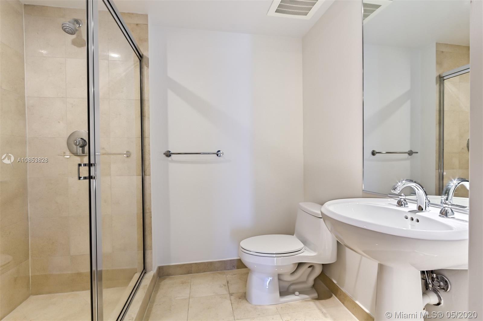 See details 4601 3 / 3 2065 sq. ft. $ 2020-05-04 0 Photo