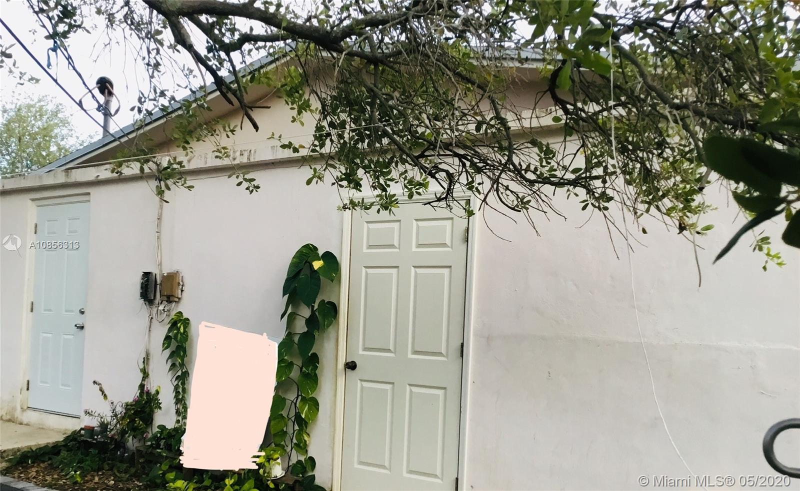 See details / 3028 sq. ft. $ 2021-03-12 0 Photo
