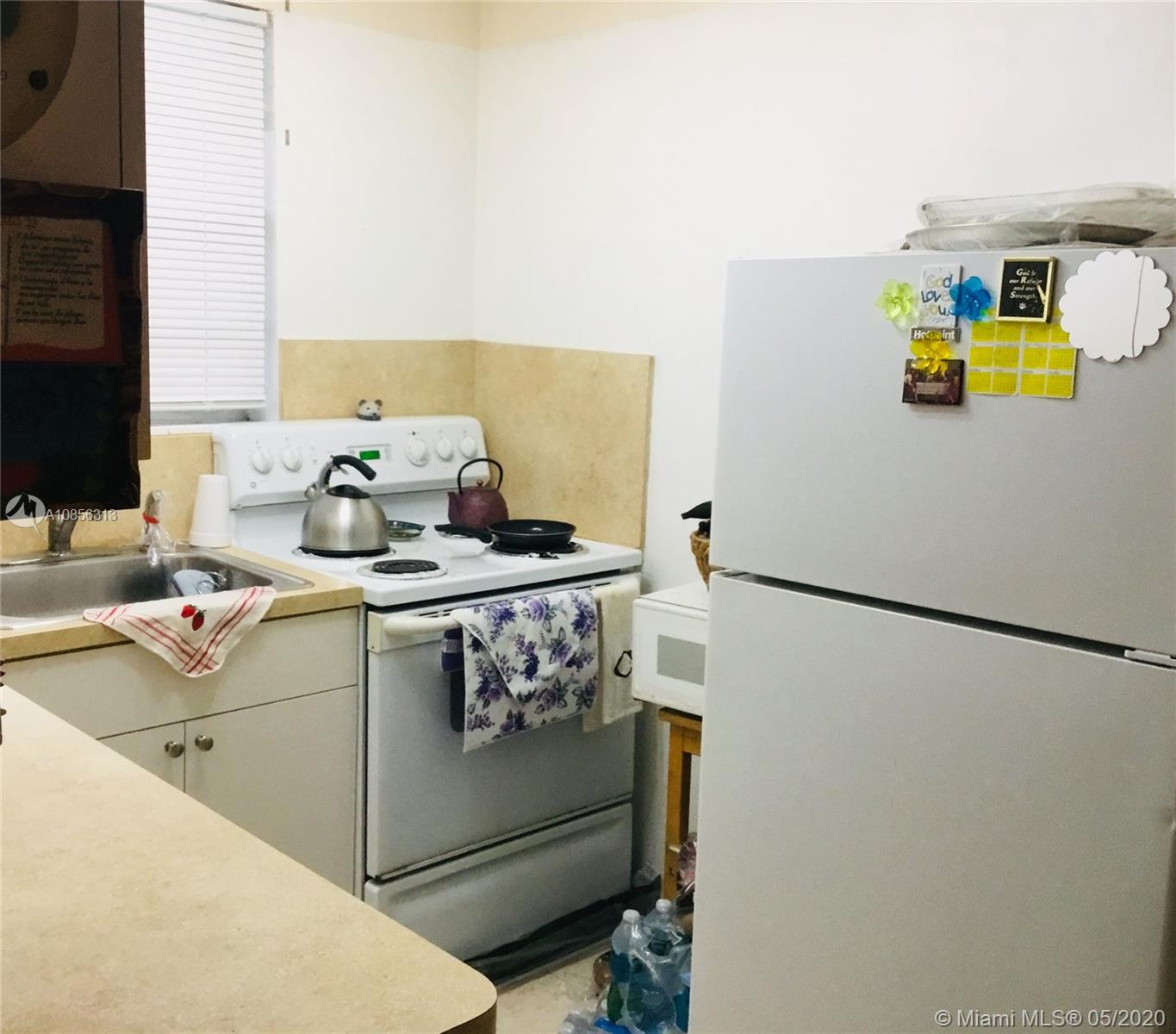 See details / 3028 sq. ft. $ 2021-03-12 0 Photo