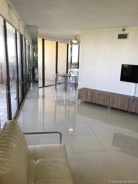 Photo of 19355 Turnberry Way #6B, Aventura, Florida, 33180 -