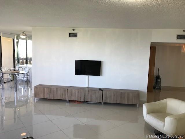 Photo of 19355 Turnberry Way #6B, Aventura, Florida, 33180 -