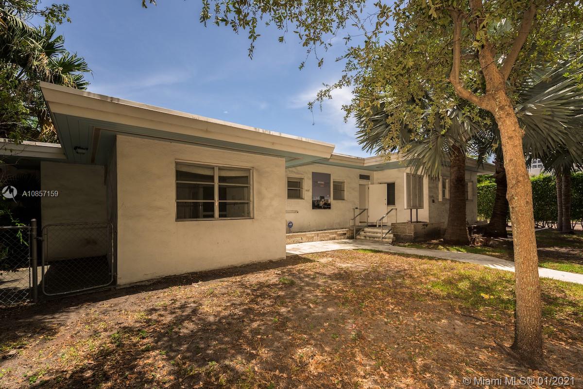 See details / 2211 sq. ft. $ 2020-05-19 0 Photo