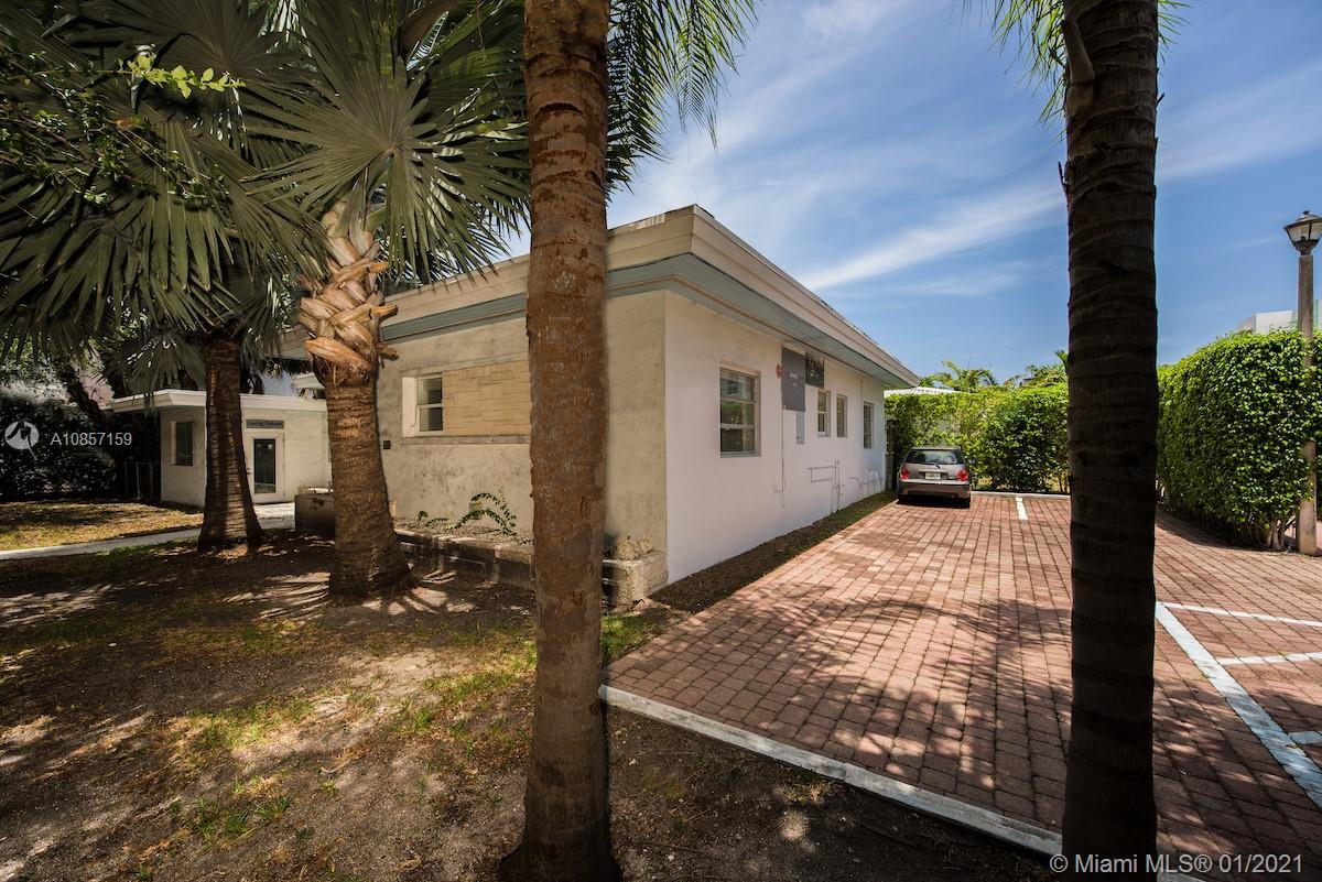 See details / 2211 sq. ft. $ 2020-05-19 0 Photo