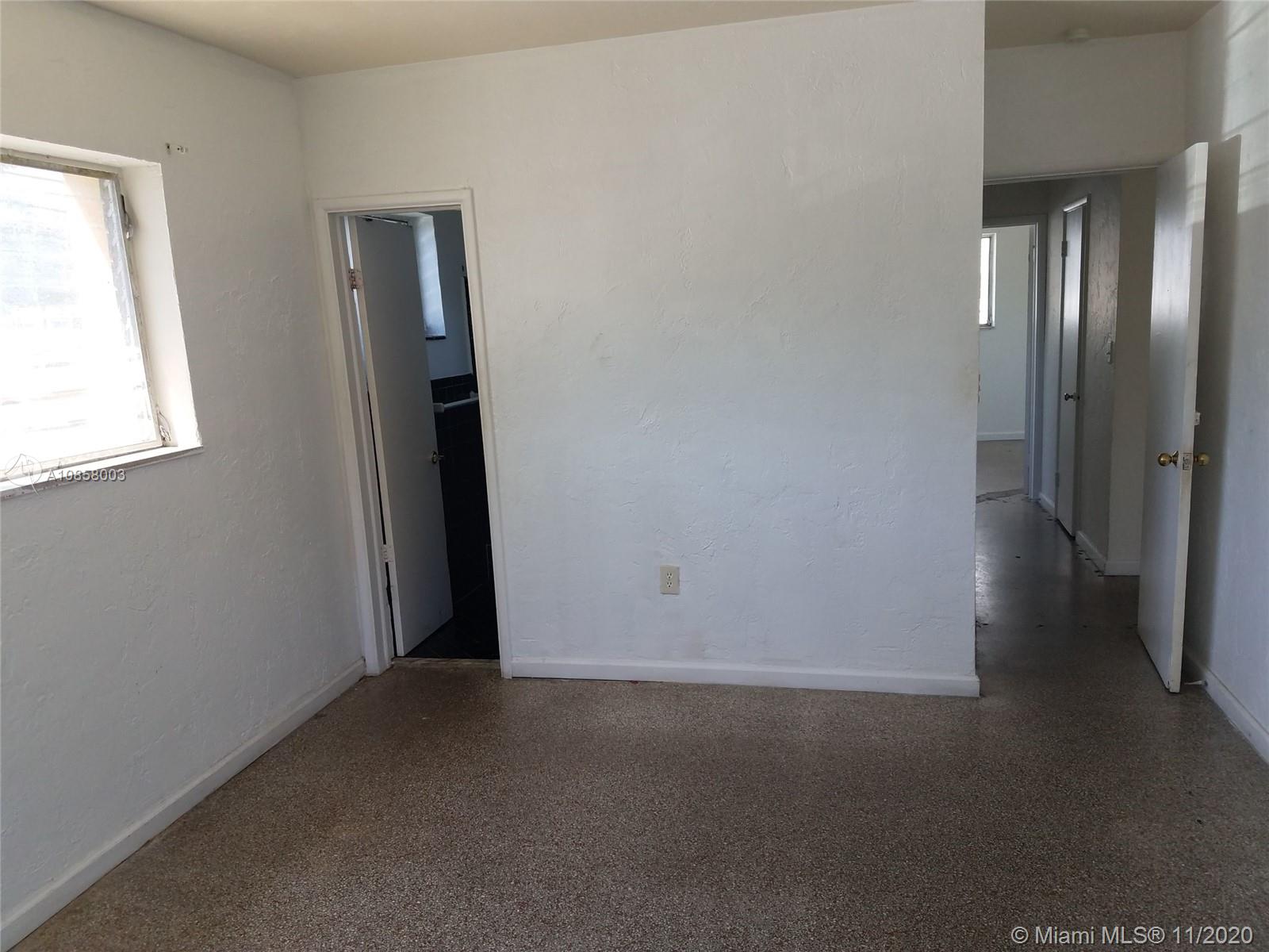 See details / 4242 sq. ft. $ 2020-05-12 0 Photo