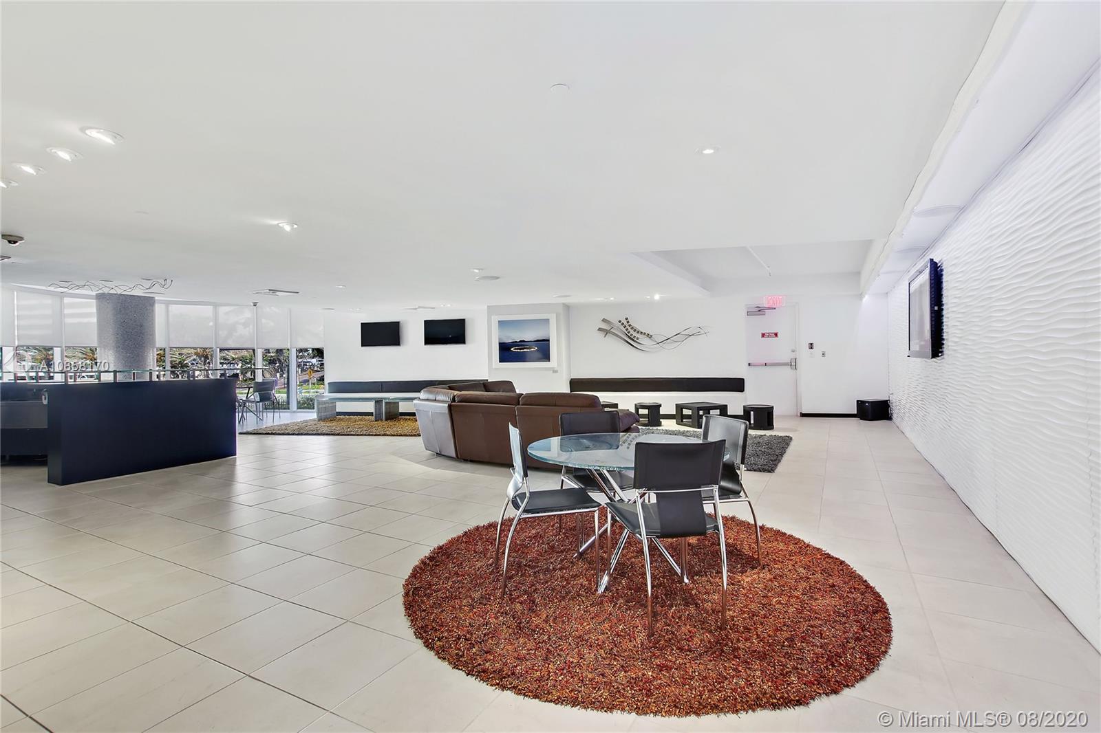 See details 907 3 / 3 1571 sq. ft. $ 2020-08-31 0 Photo