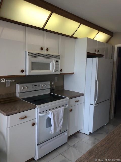 Photo of 19355 Turnberry Way #23F, Aventura, Florida, 33180 -