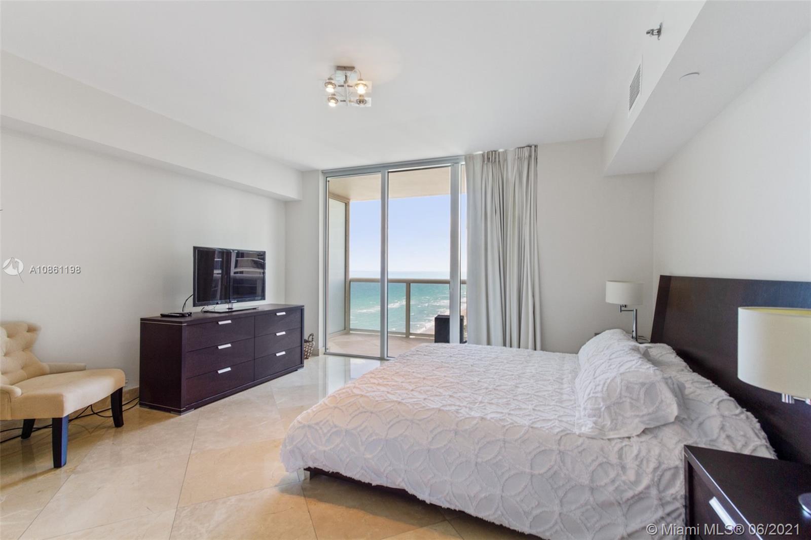 See details 1904 3 / 3 1675 sq. ft. $ 2020-05-18 0 Photo