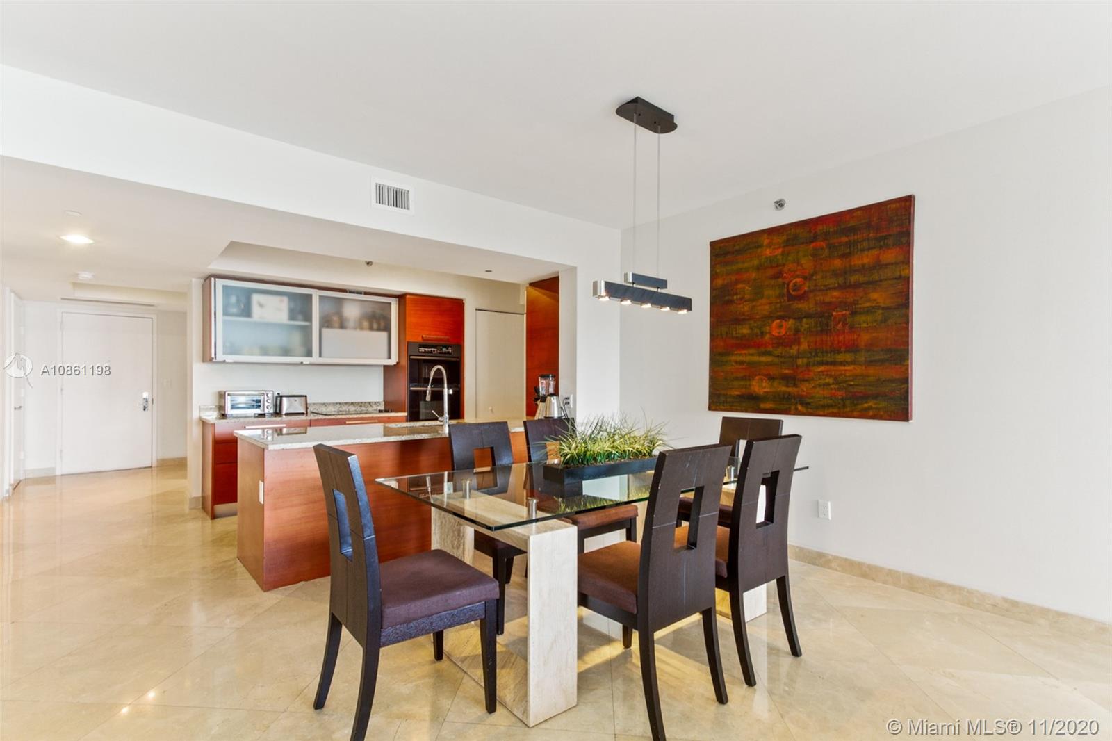 See details 1904 3 / 3 1675 sq. ft. $ 2020-05-18 0 Photo