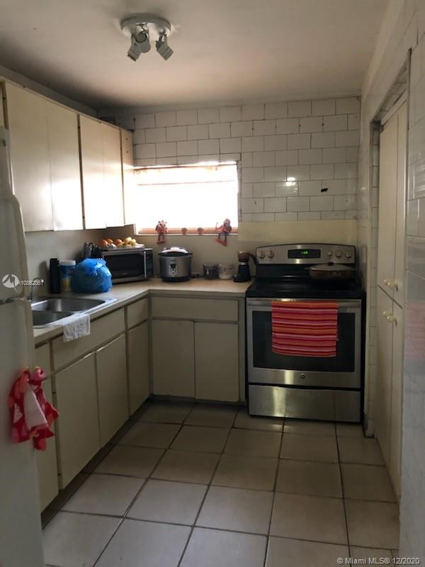 See details / 1903 sq. ft. $ 2020-07-04 0 Photo