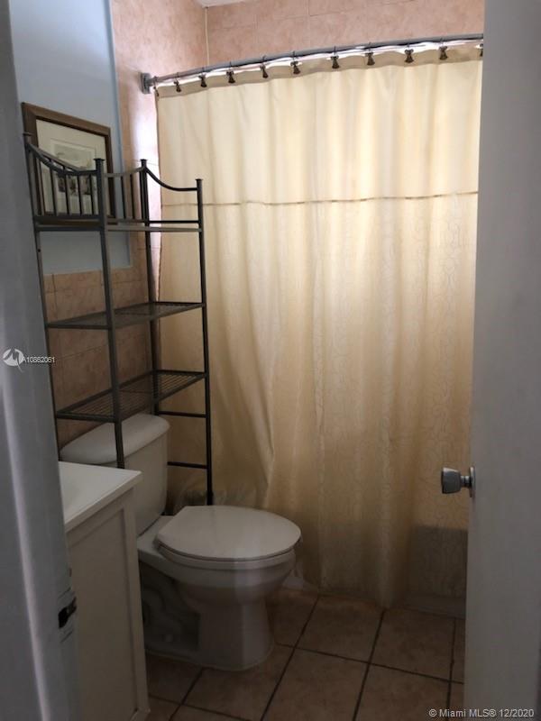 See details / 1903 sq. ft. $ 2020-07-04 0 Photo