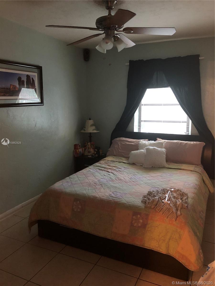 See details / 1470 sq. ft. $ 2020-10-23 0 Photo