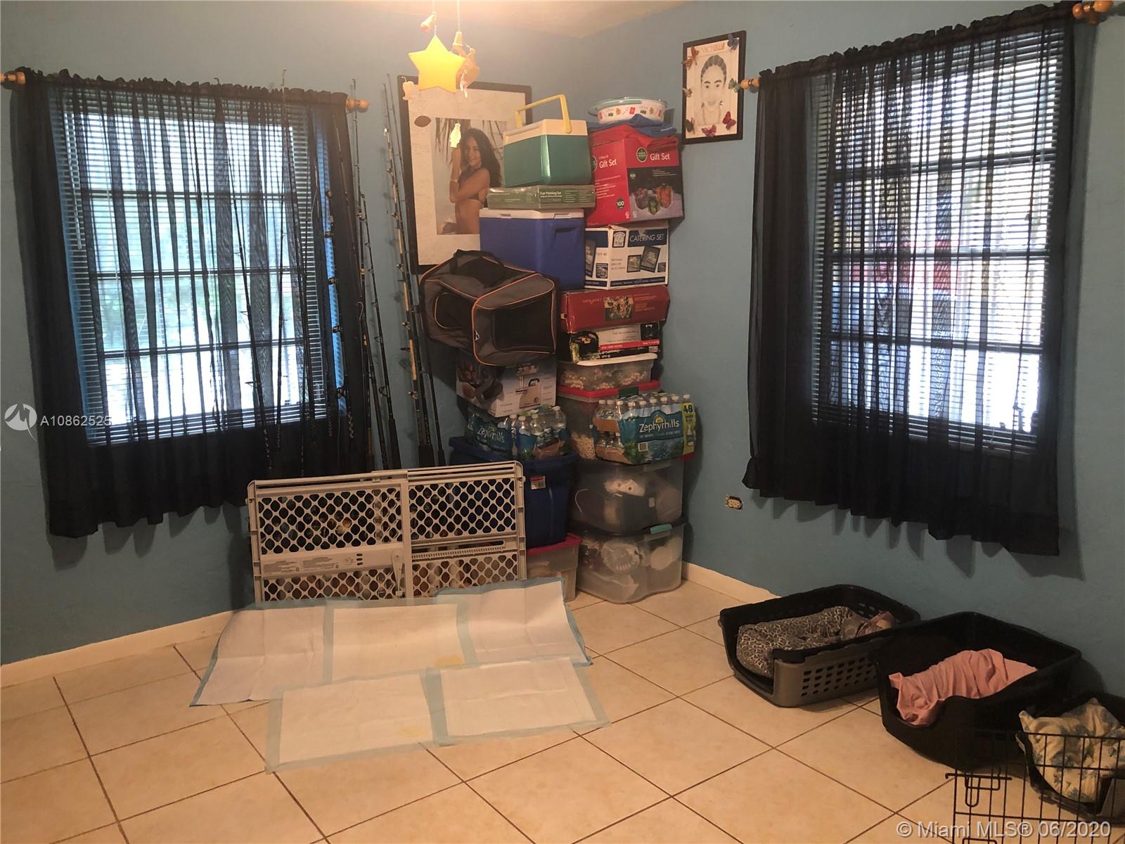See details / 1470 sq. ft. $ 2020-10-23 0 Photo