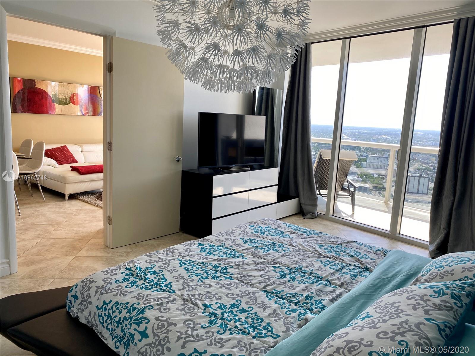 Ver detalles 3809 2 / 1 1086 sq. ft. $ 2020-09-15 0 foto