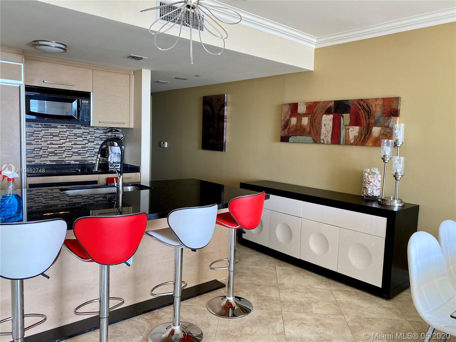 Ver detalles 3809 2 / 1 1086 sq. ft. $ 2020-09-15 0 foto
