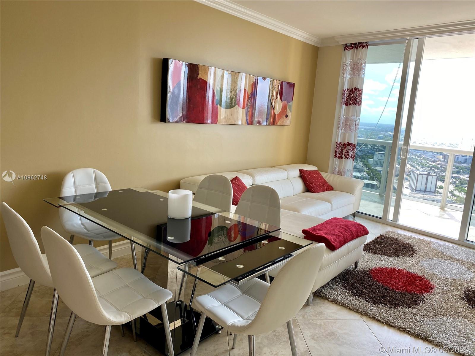 Ver detalles 3809 2 / 1 1086 sq. ft. $ 2020-09-15 0 foto