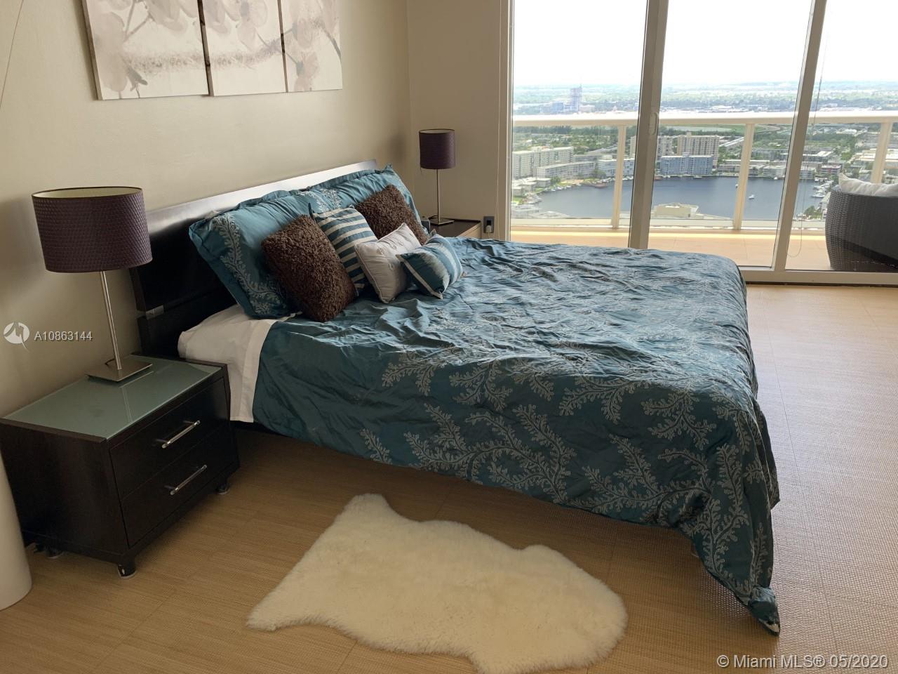 See details 4406 2 / 1 1050 sq. ft. $ 2020-09-11 0 Photo