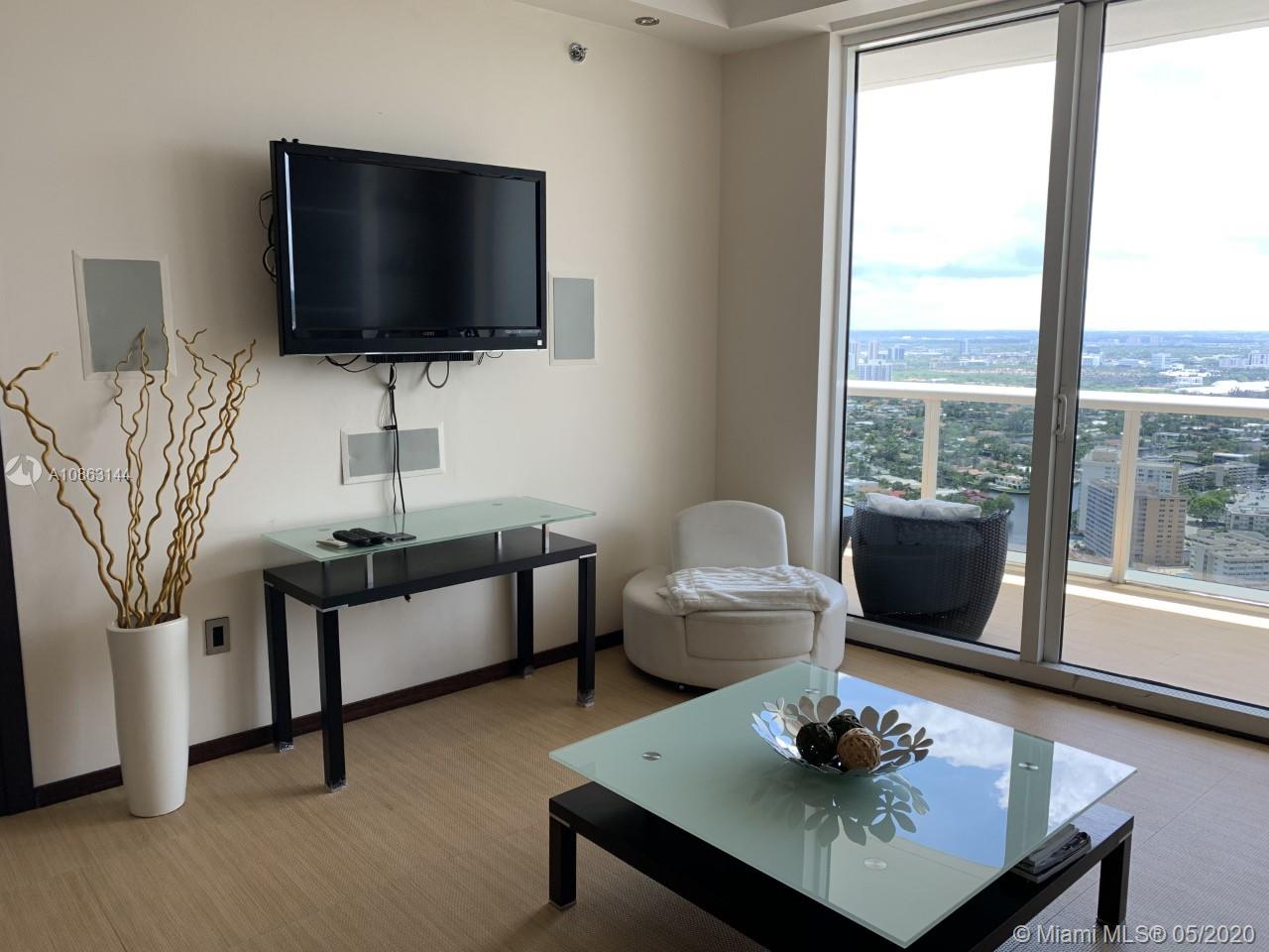 See details 4406 2 / 1 1050 sq. ft. $ 2020-09-11 0 Photo