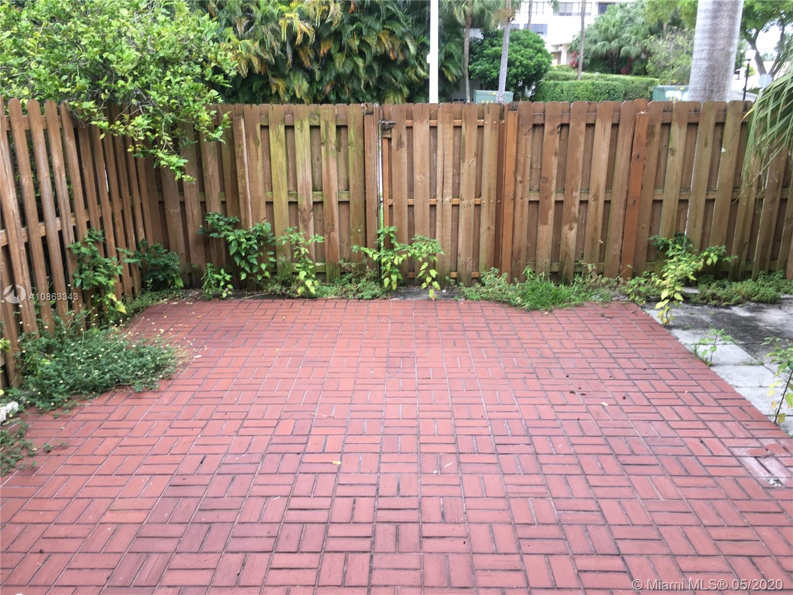 Photo of 2210 7th St #2210, Hallandale Beach, Florida, 33009 -