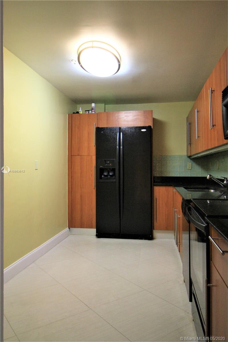 Photo of 3001 Ocean Dr #317, Hollywood, Florida, 33019 -