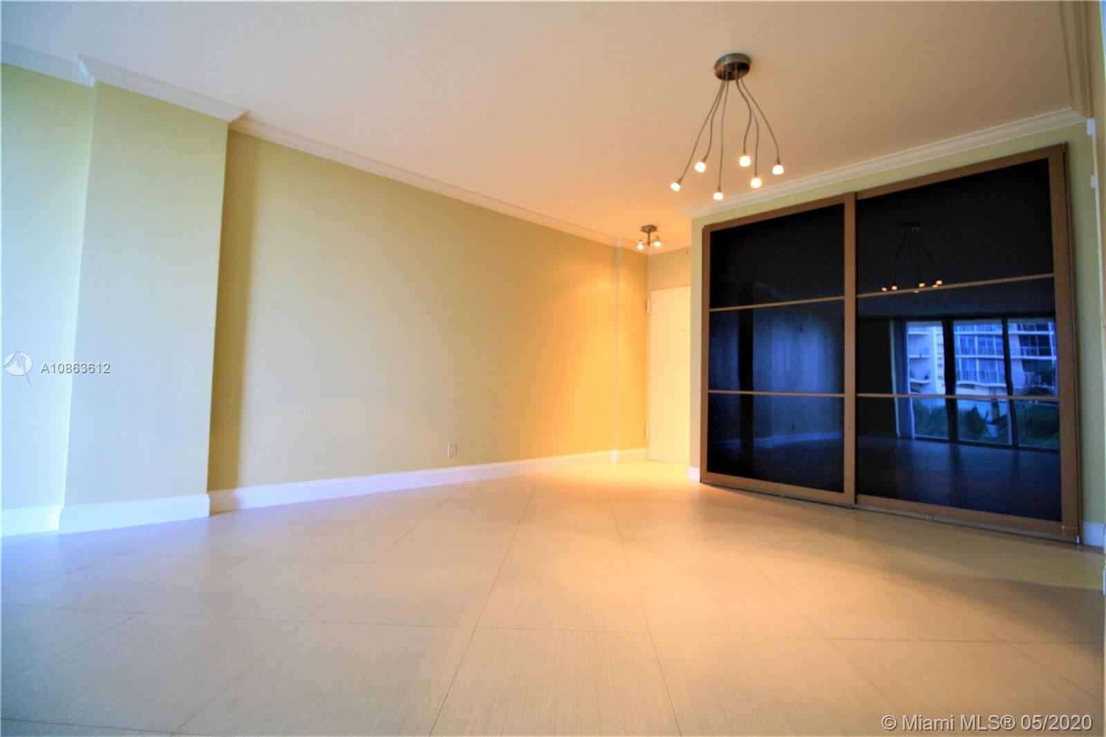 Photo of 3001 Ocean Dr #317, Hollywood, Florida, 33019 -