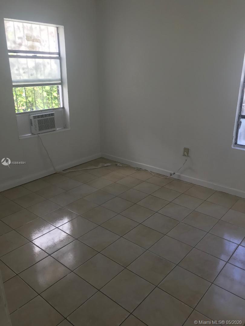 See details / 1996 sq. ft. $ 2020-09-21 0 Photo