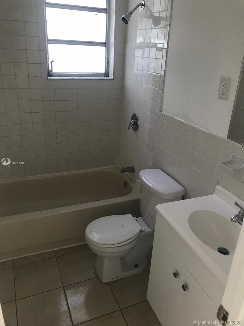 See details / 1996 sq. ft. $ 2020-09-21 0 Photo