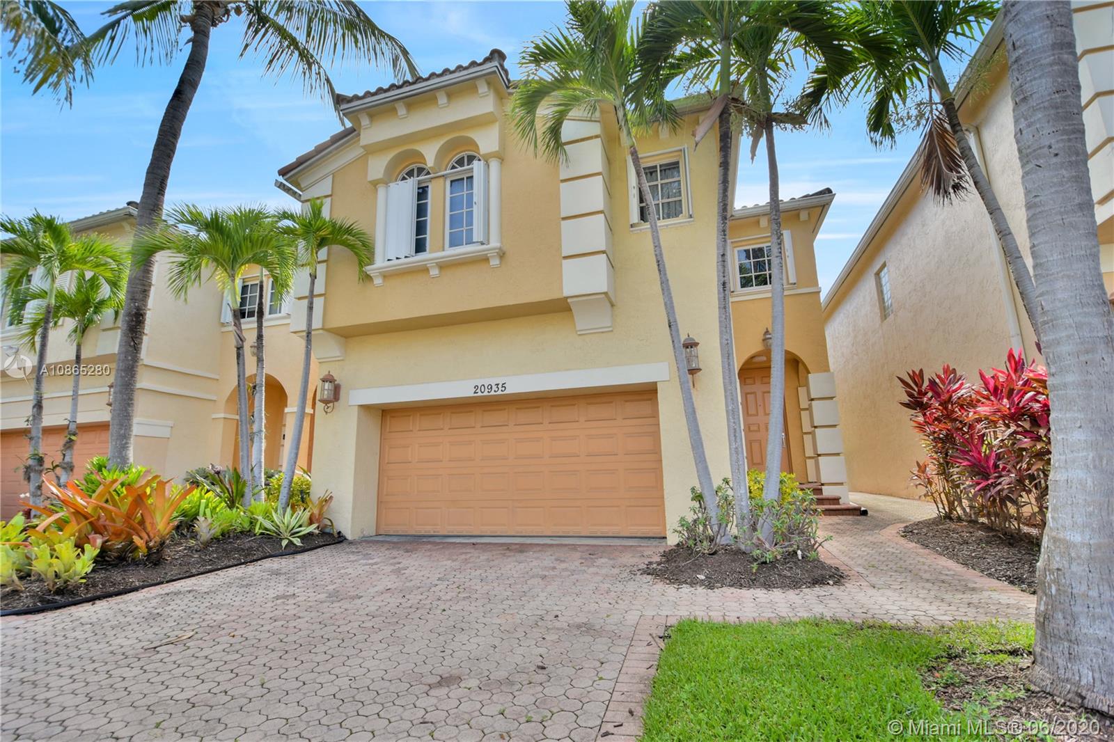 Photo of 20935 30th Pl, Aventura, Florida, 33180 -