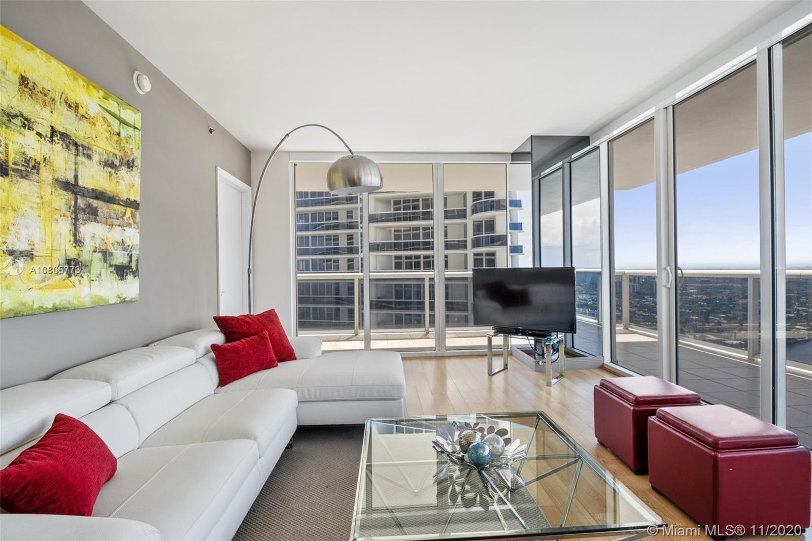 See details 3906 2 / 2 1458 sq. ft. $ 2020-05-27 0 Photo