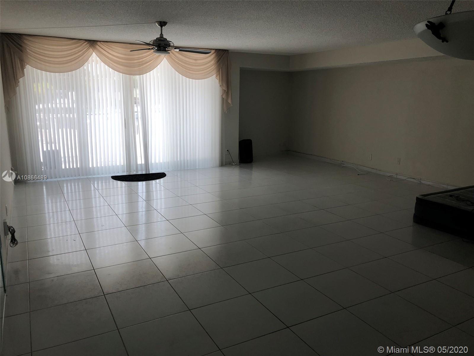 Photo of 703 26th Ave, Hallandale Beach, Florida, 33009 -