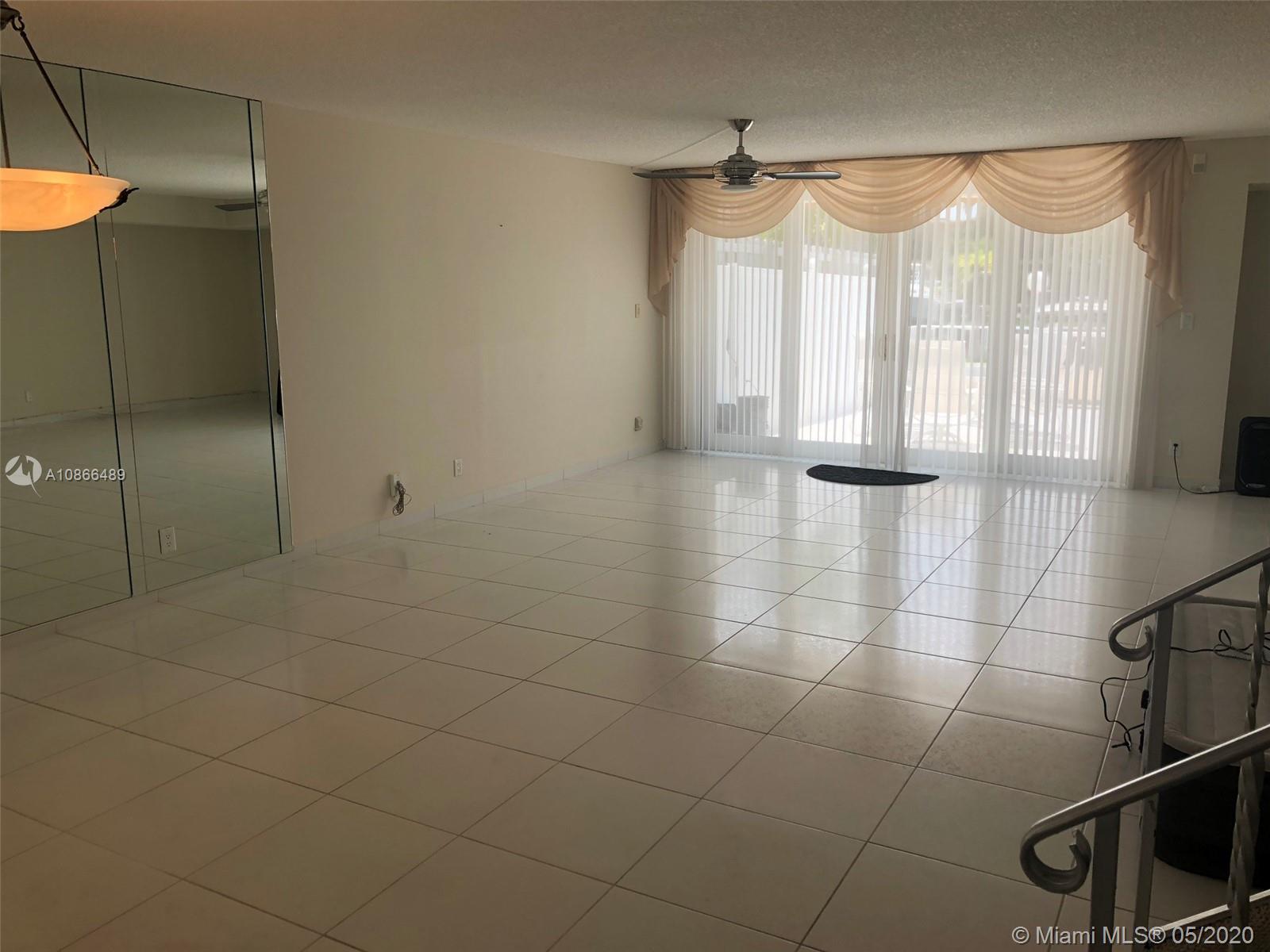 Photo of 703 26th Ave, Hallandale Beach, Florida, 33009 -