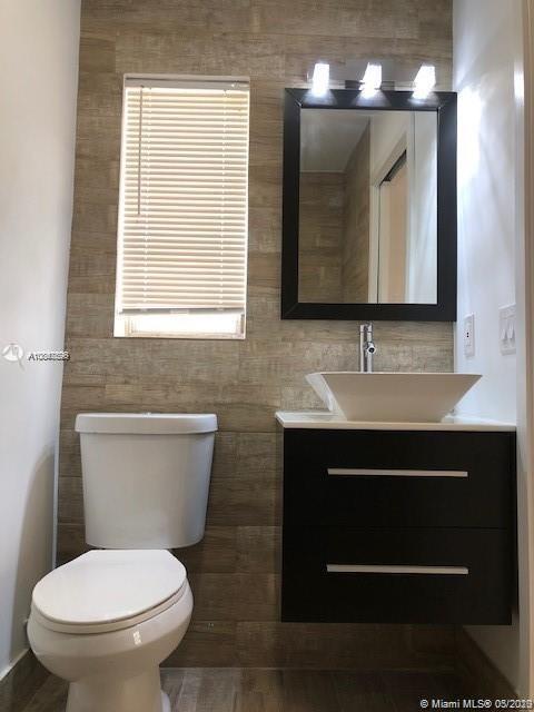 See details / sq. ft. $ 2020-05-31 0 Photo