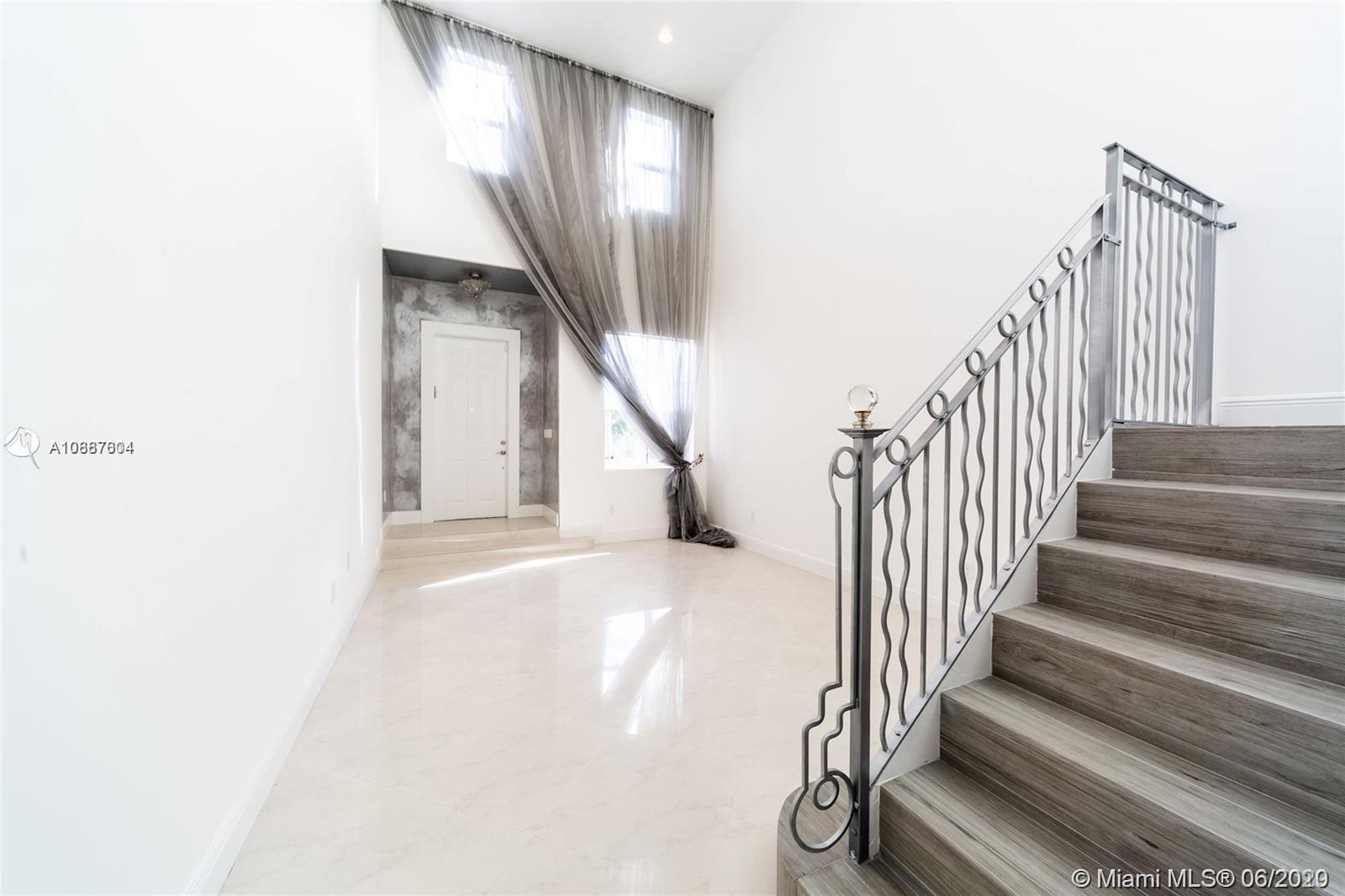 Photo of 3185 211th Ter, Aventura, Florida, 33180 -