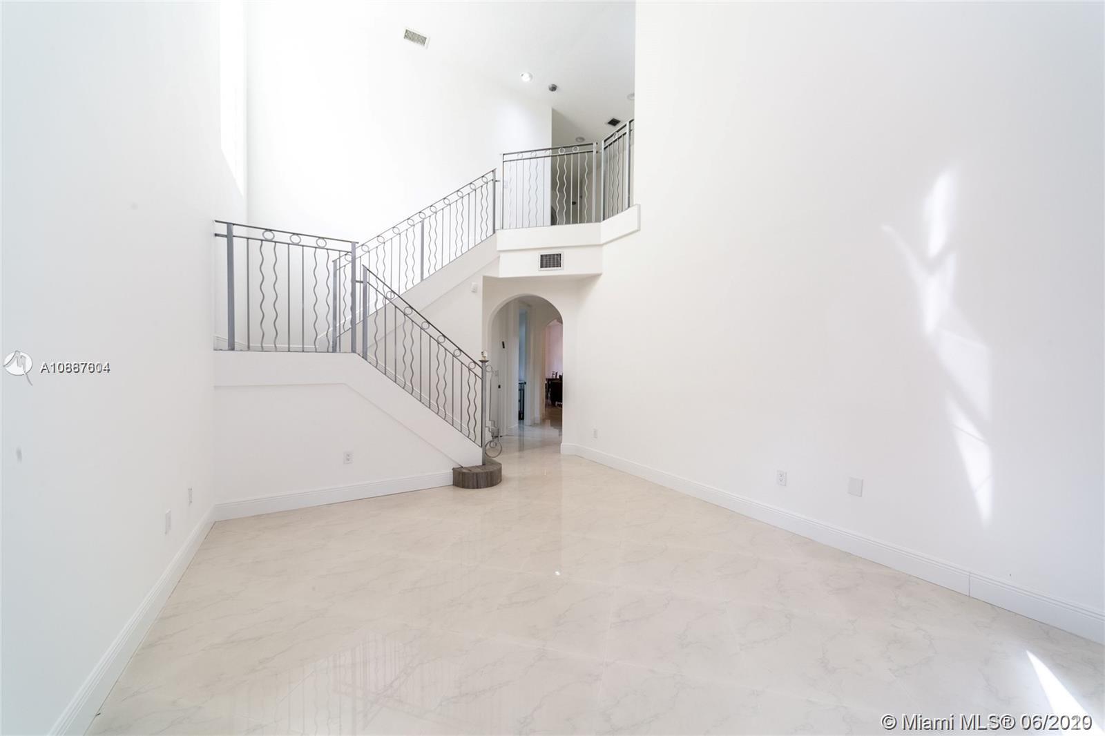 Photo of 3185 211th Ter, Aventura, Florida, 33180 -