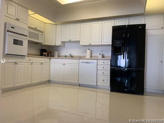 Photo of 19370 Collins Ave #414, Sunny Isles Beach, Florida, 33160 -