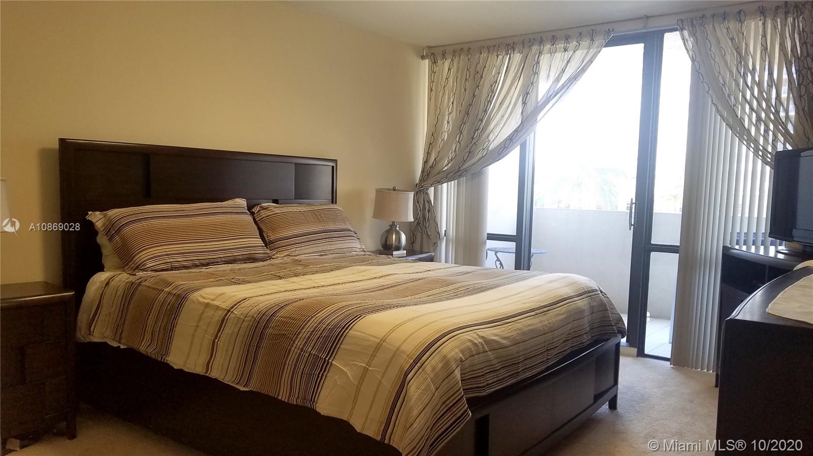 Photo of 2049 Ocean Dr #204, Hallandale Beach, Florida, 33009 -